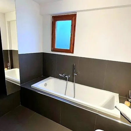 10 Min To City Center Luxury Panoramic Penthouse Roma Exterior foto